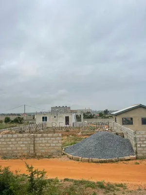 Few Demarcated Half Plot Offers at Tema Community 25