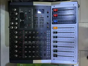8 Channel Power Mixer