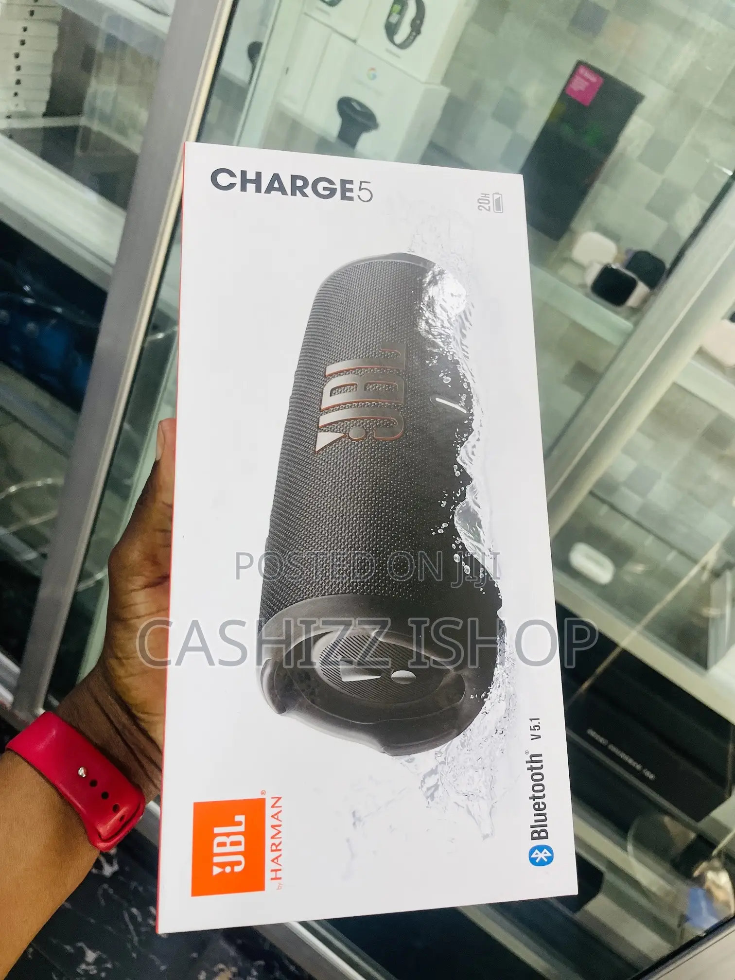JBL Charge 5,