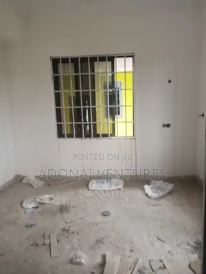3bdrm House in Kwadaso Hilltop, Kumasi Metropolitan for sale