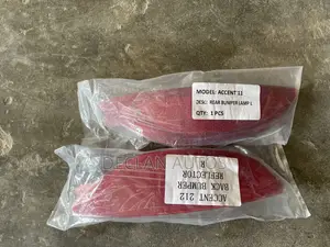Hyundai Accent 2014 Back Back Reflector