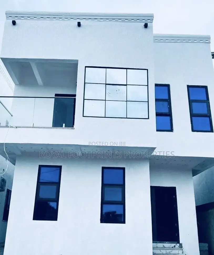 2bdrm House in Royal Footprints, Oyarifa for sale