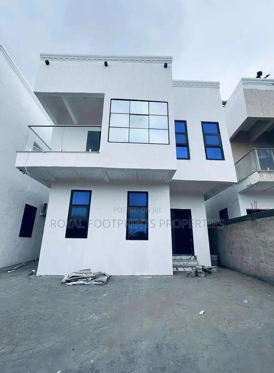 2bdrm House in Royal Footprints, Oyarifa for sale