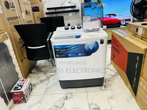 Washing Machine 7kg Top Load MIDEA Twin Tub White.