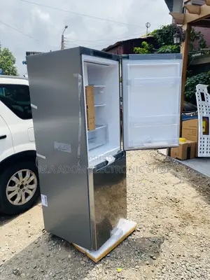 Extremely Cooling LG GC-B399NLJM 335L Bottom Freezer Fridge.