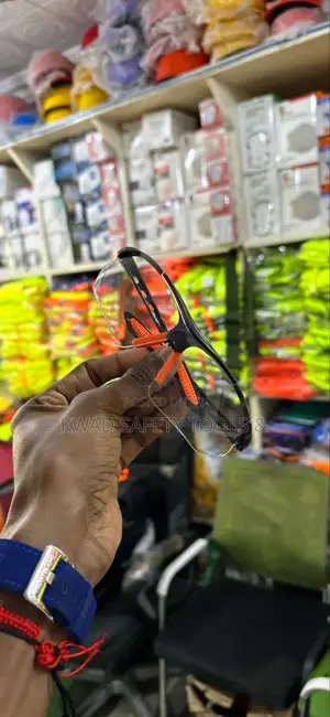 Googles (Anti Scratch)