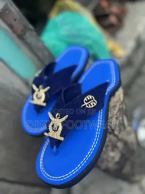 Blue Suede Ahenema/ Chawchaw