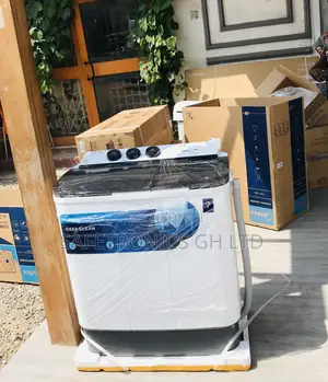 Essential Midea 7kg Topload Semiautomatic Washer 