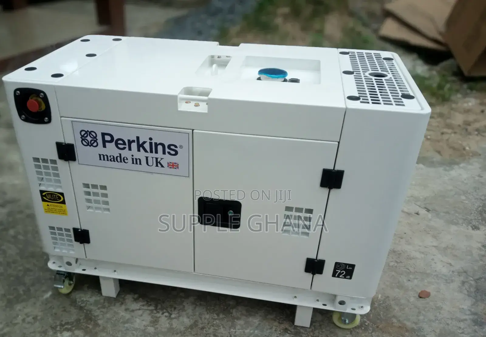 White 20kva 22000watt Perkins Diesel Generator New Strong 