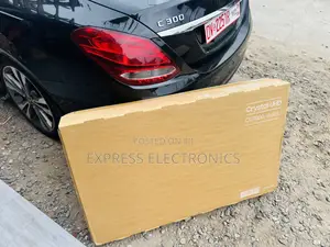 Get a New Slim UHD Smart Samsung 43cu7000