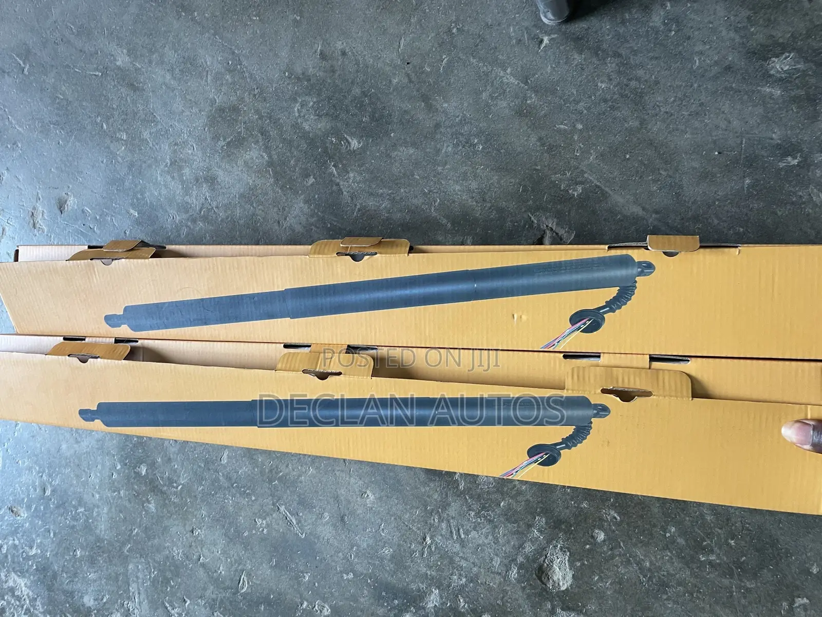 Toyota Highlander 2019 Boot Shocks
