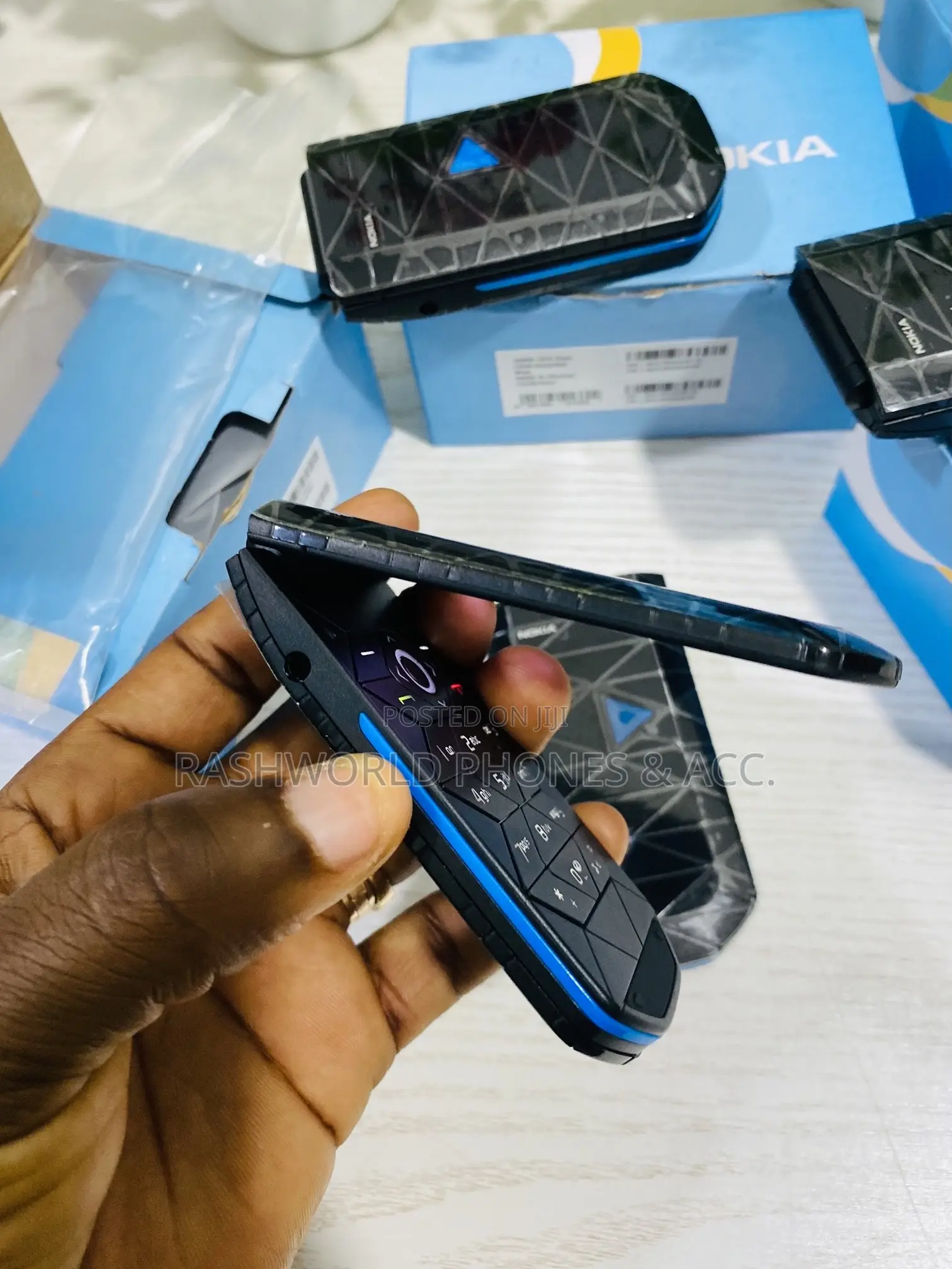 New Nokia 7070 Prism Black