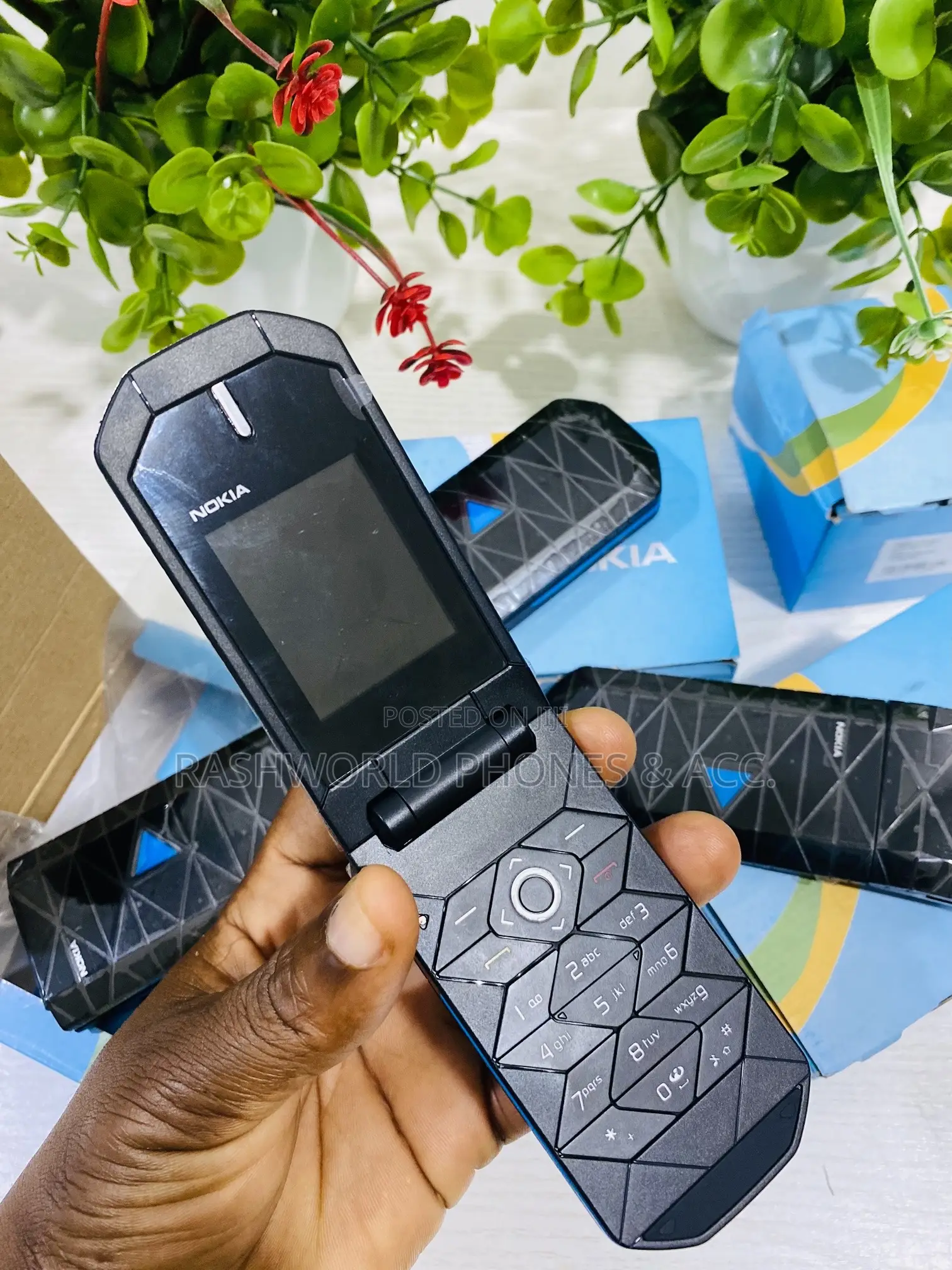 New Nokia 7070 Prism Black