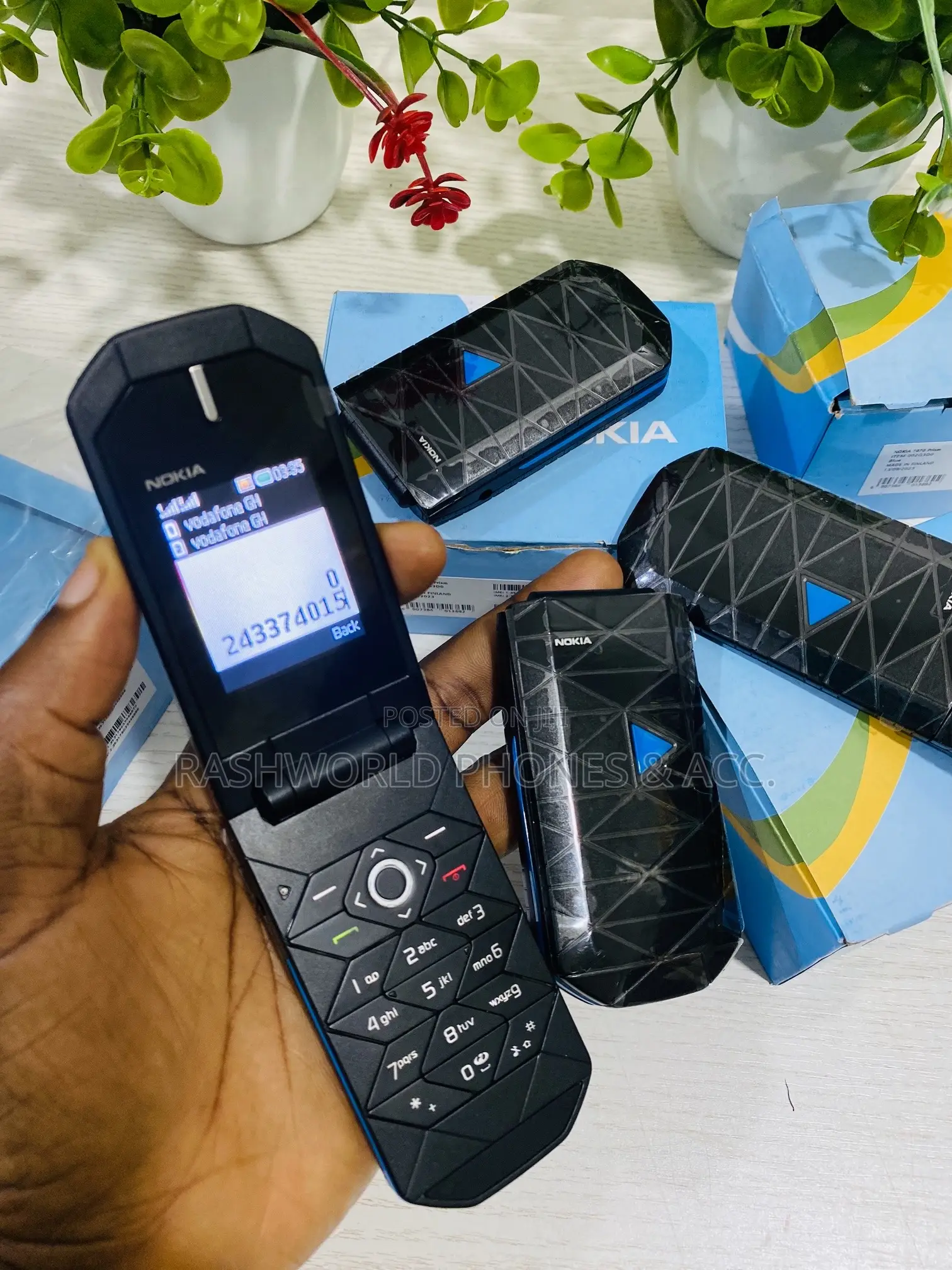 New Nokia 7070 Prism Black