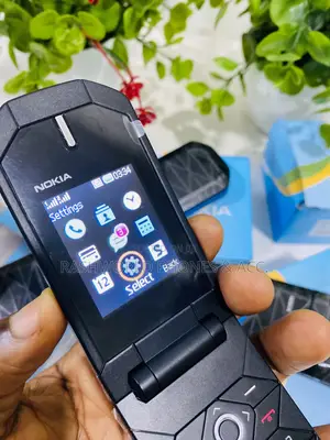 New Nokia 7070 Prism Black