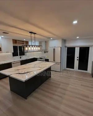 Kitchen Cabinet (Island In) All Colours