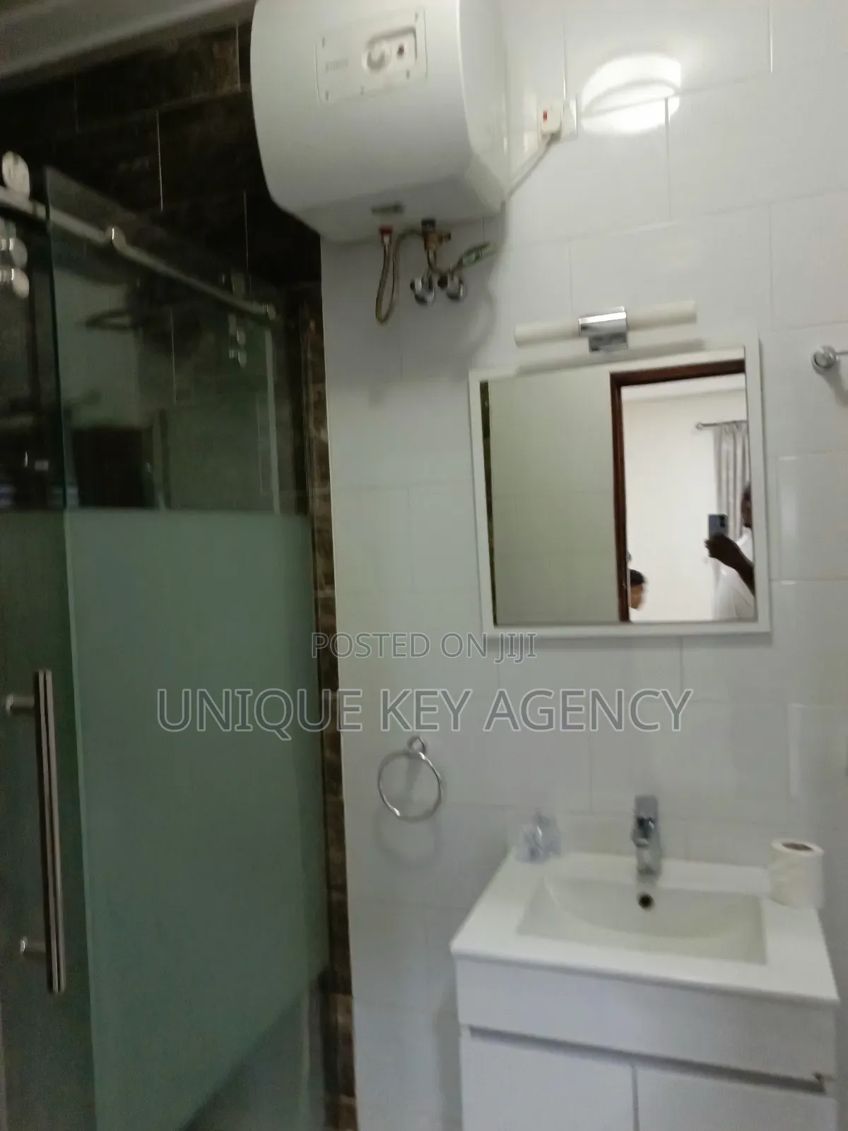 4bdrm House in Unique Key Agency, Achimota for rent