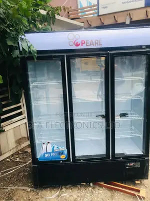 Super Showcase Pearl 3 Doors Fridge