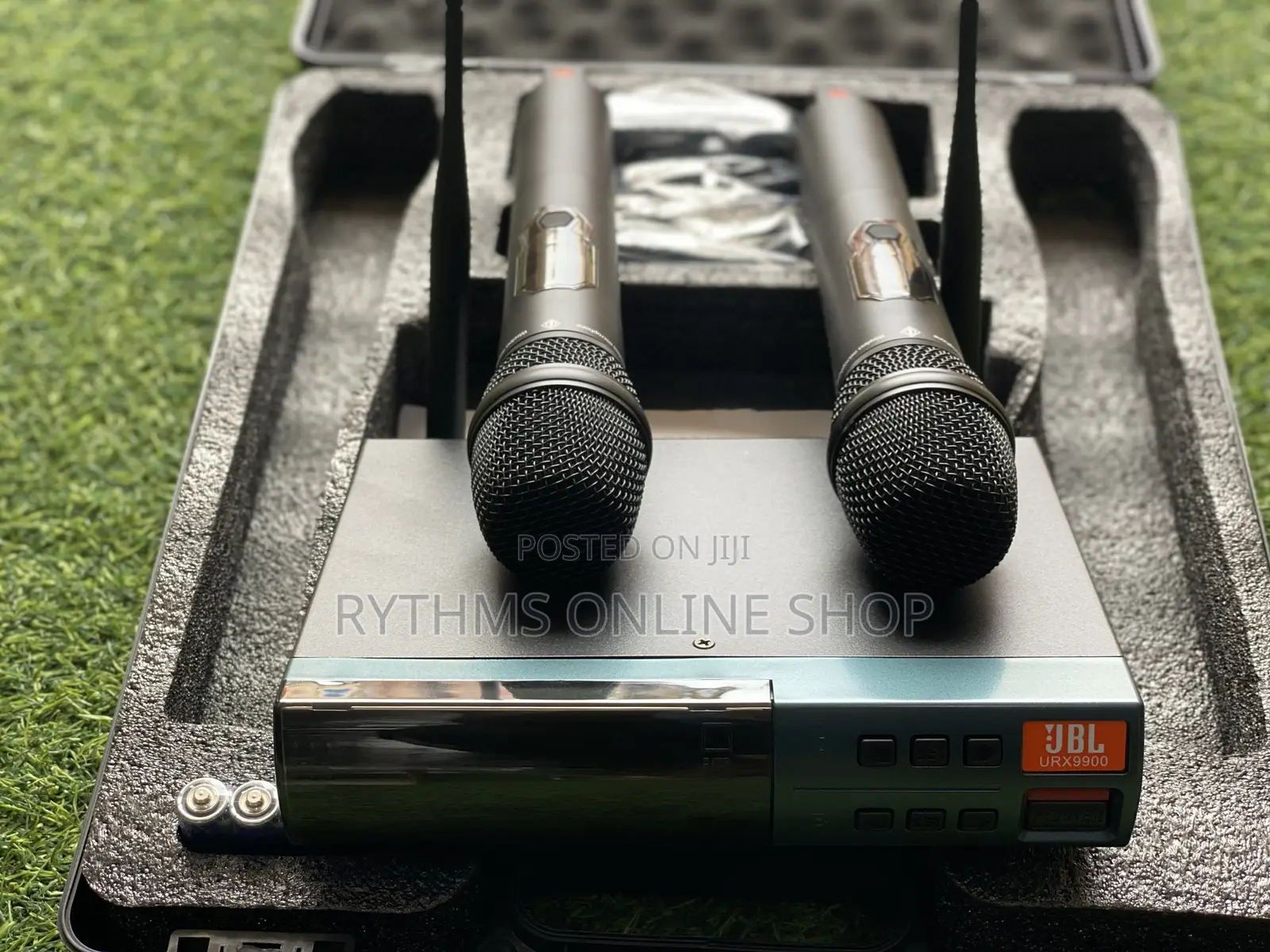 JBL URX9900 Wireless Microphone