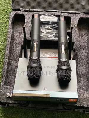 JBL URX9900 Wireless Microphone
