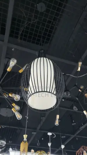 Black Metal Single Pendant/ Hanging Light.