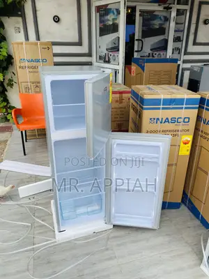 Super Chilling Nasco Nasf2-18fl Double Door Fridge.
