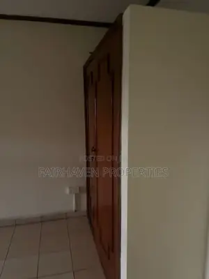 7bdrm House in Fairhaven, Cantonments for rent