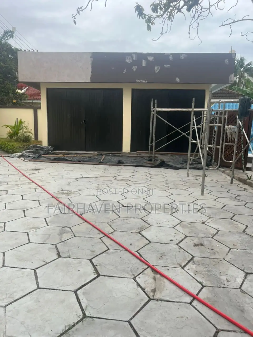 7bdrm House in Fairhaven, Cantonments for rent