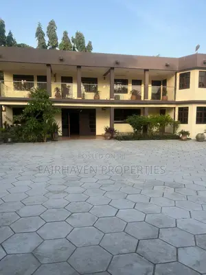 7bdrm House in Fairhaven, Cantonments for rent