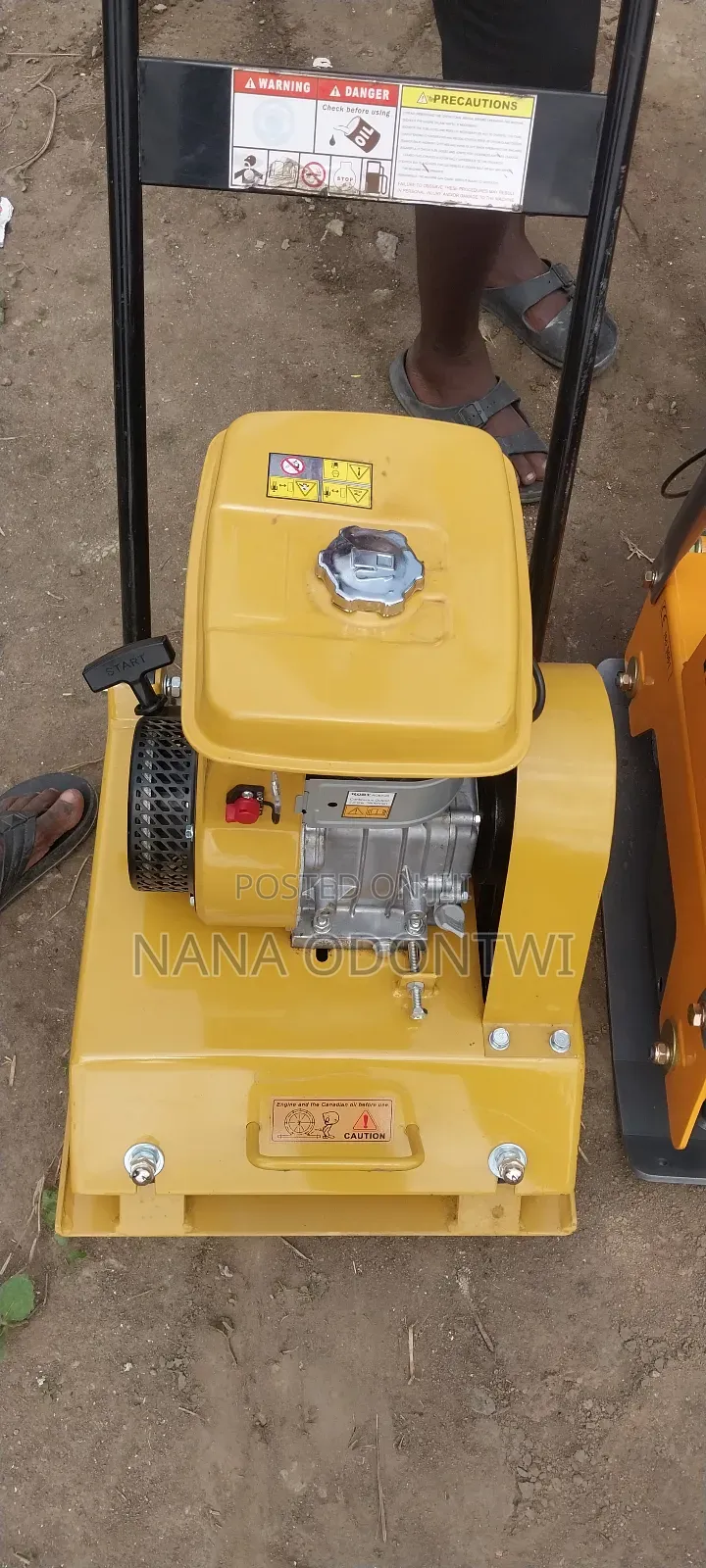 Plate Compactor for Hiring