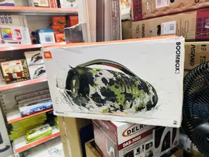 Very Cool Speaker JBL BOOMBOX 3
