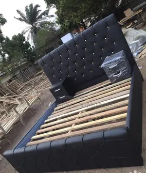 Double Bed With 2 Drawer