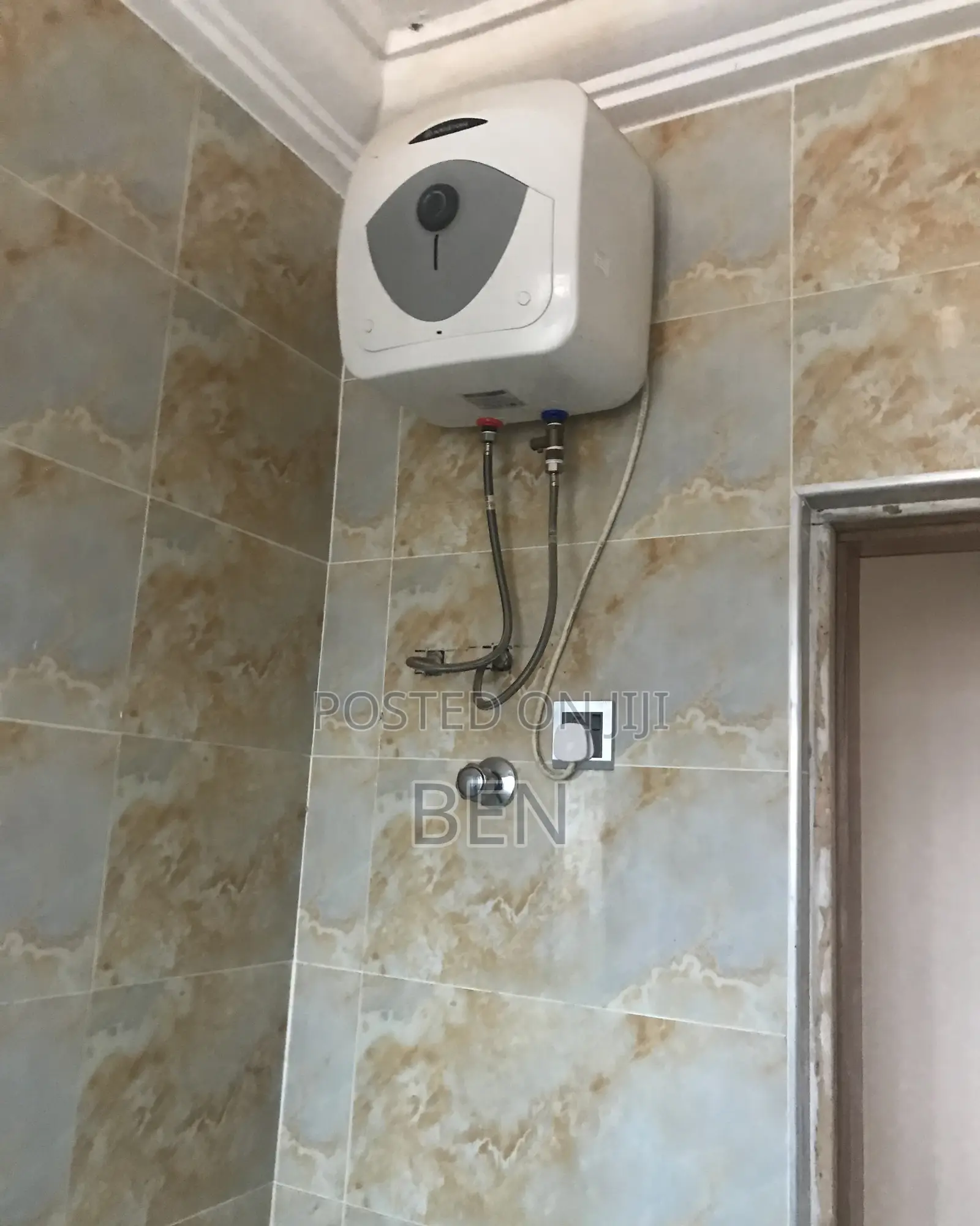 2bdrm Apartment in Ofankor- Barrier for rent