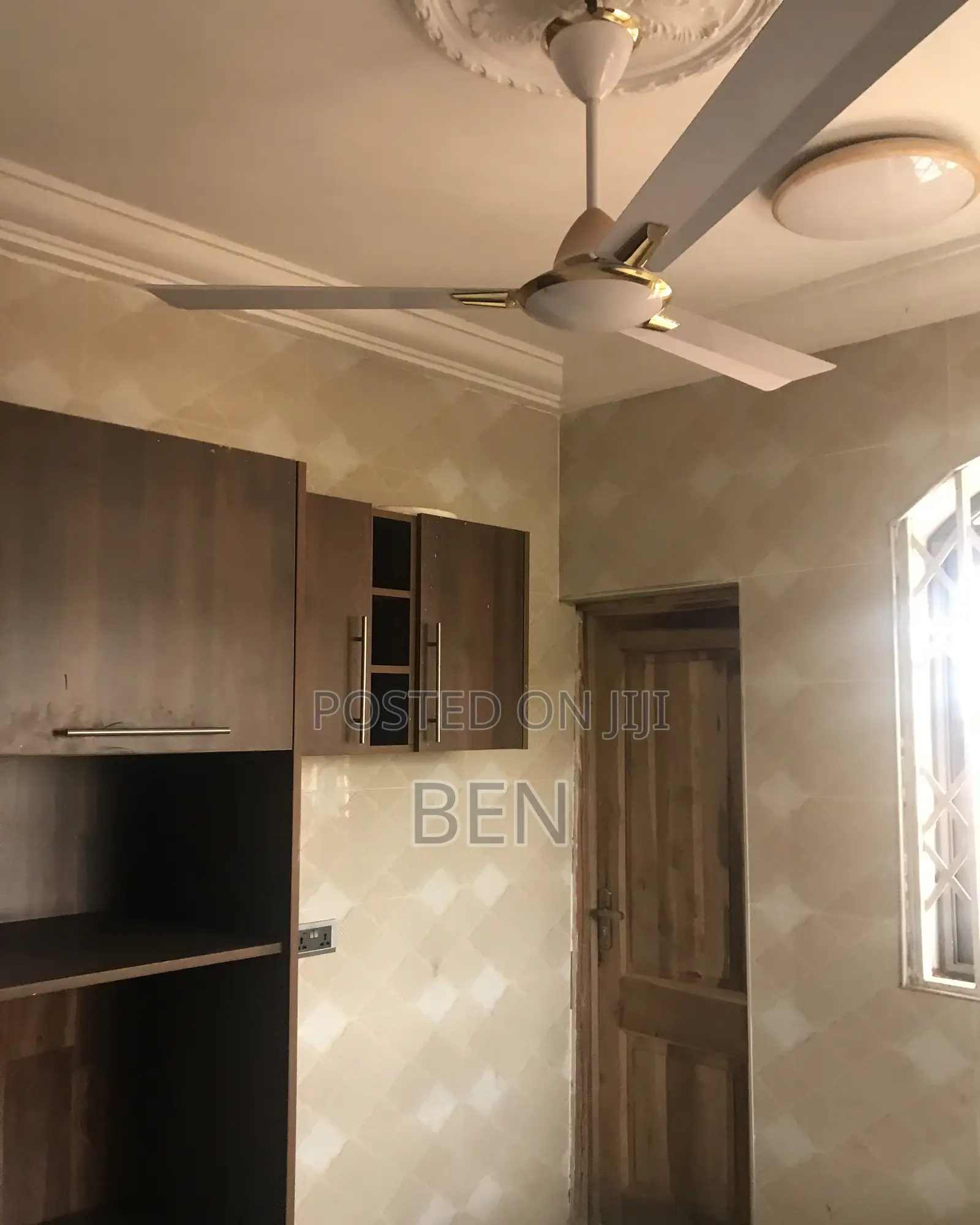 2bdrm Apartment in Ofankor- Barrier for rent