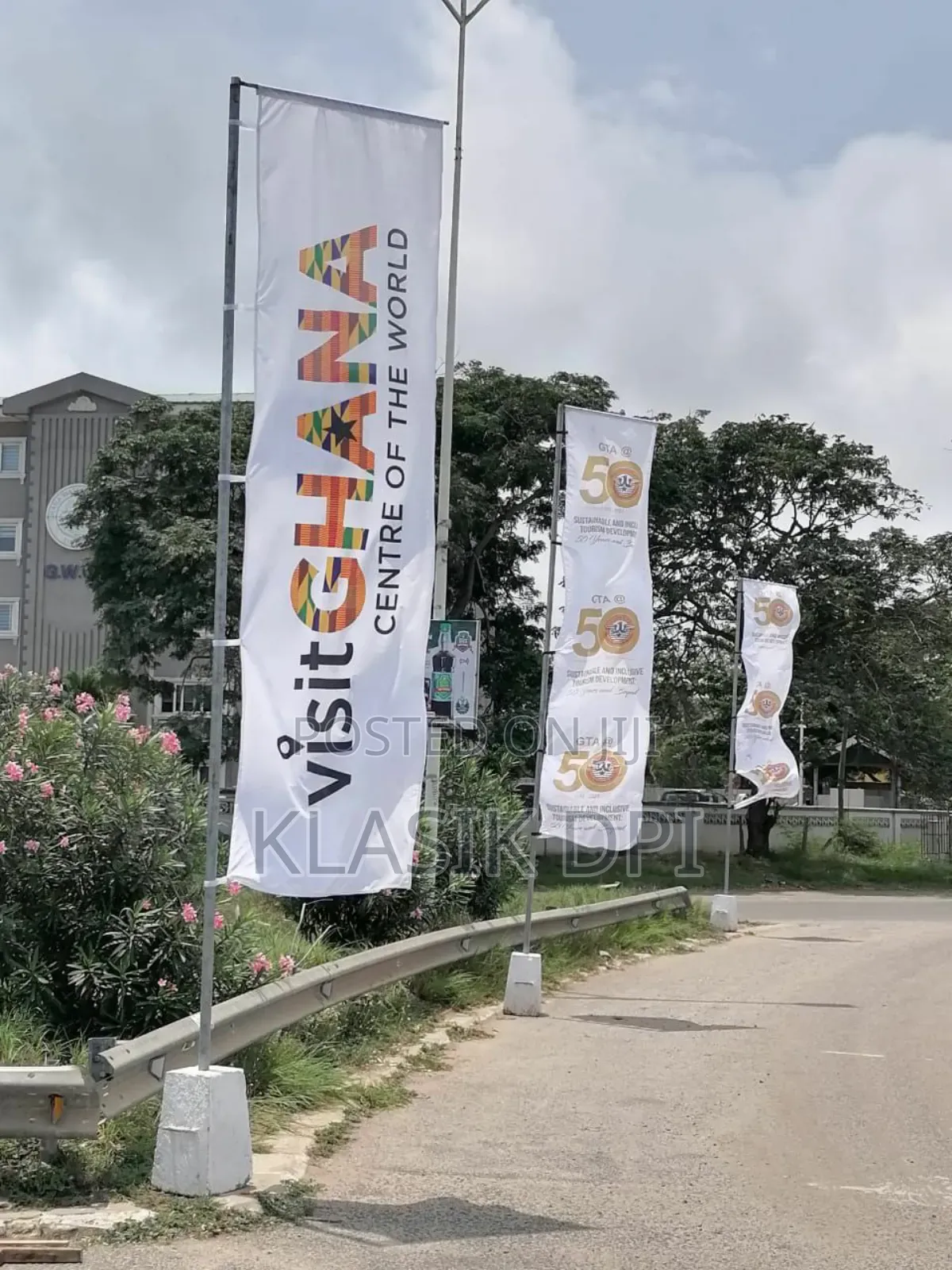 Telescopic Flags Poles for Rent
