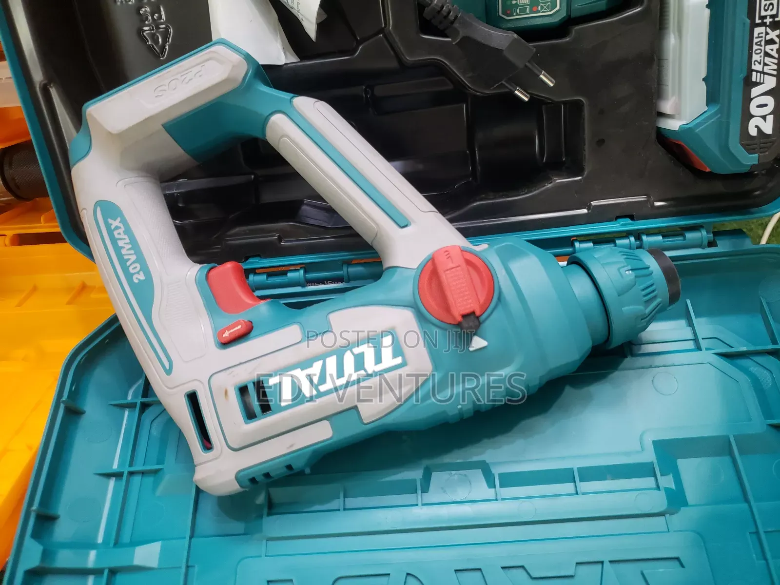 Total Cordless Rotary Hammer Trhli201681