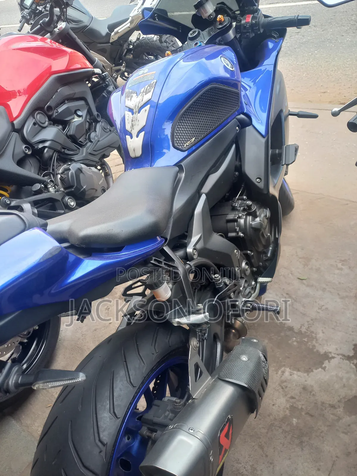 Yamaha R6 2022 Blue