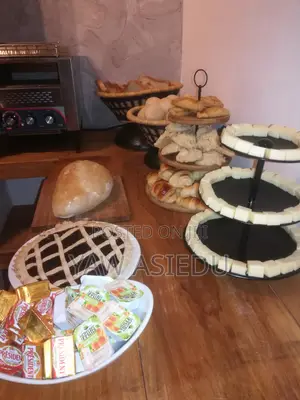Application for a Bakery and Pastry Chef
