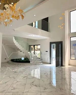 4bdrm Mansion in East Legon for sale