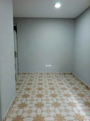 2bdrm Apartment in The Dorns Properties, New Town for rent