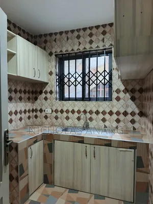 2bdrm Apartment in The Dorns Properties, New Town for rent