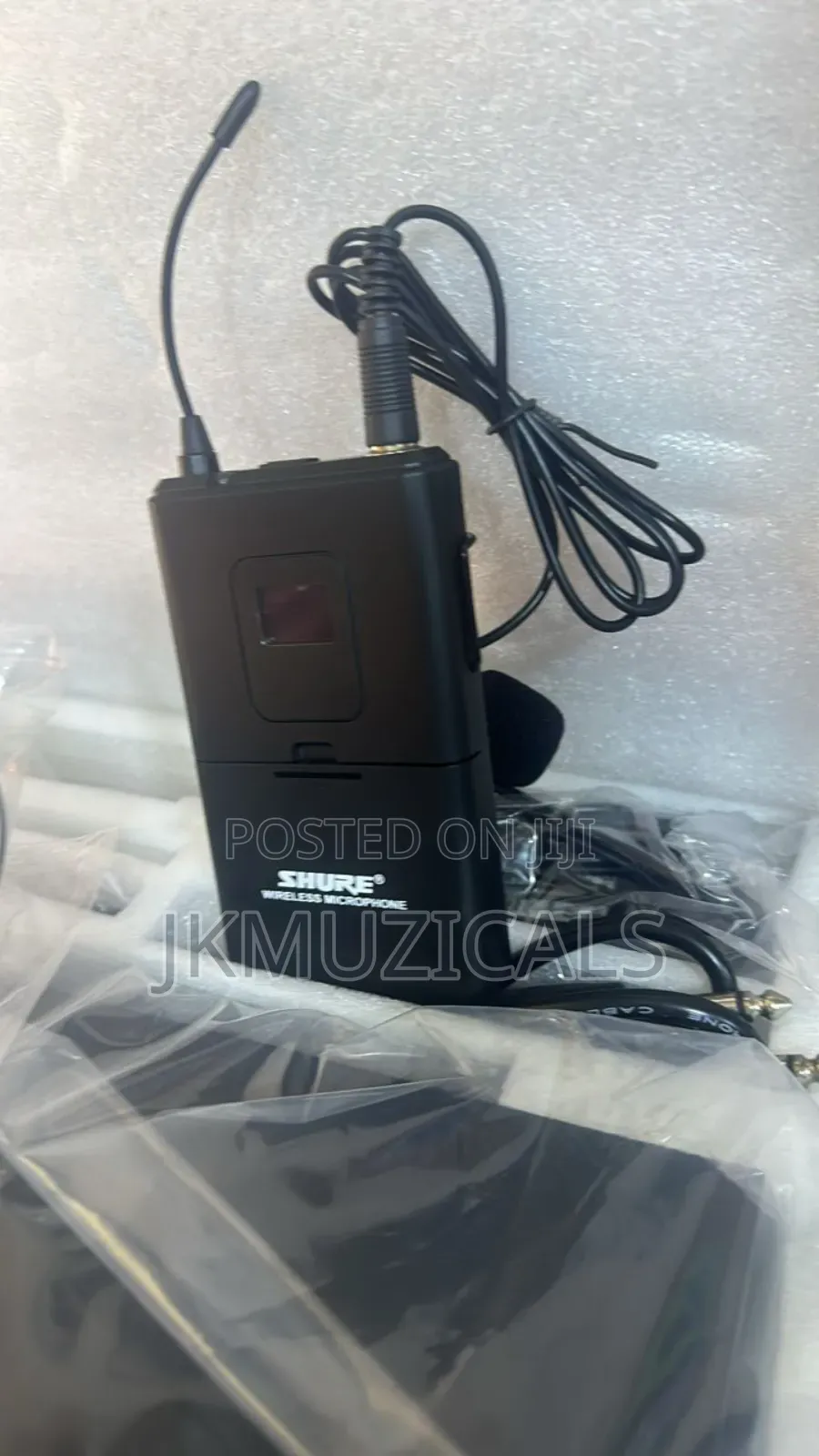Shure 4 In 1 Lapel Microphone