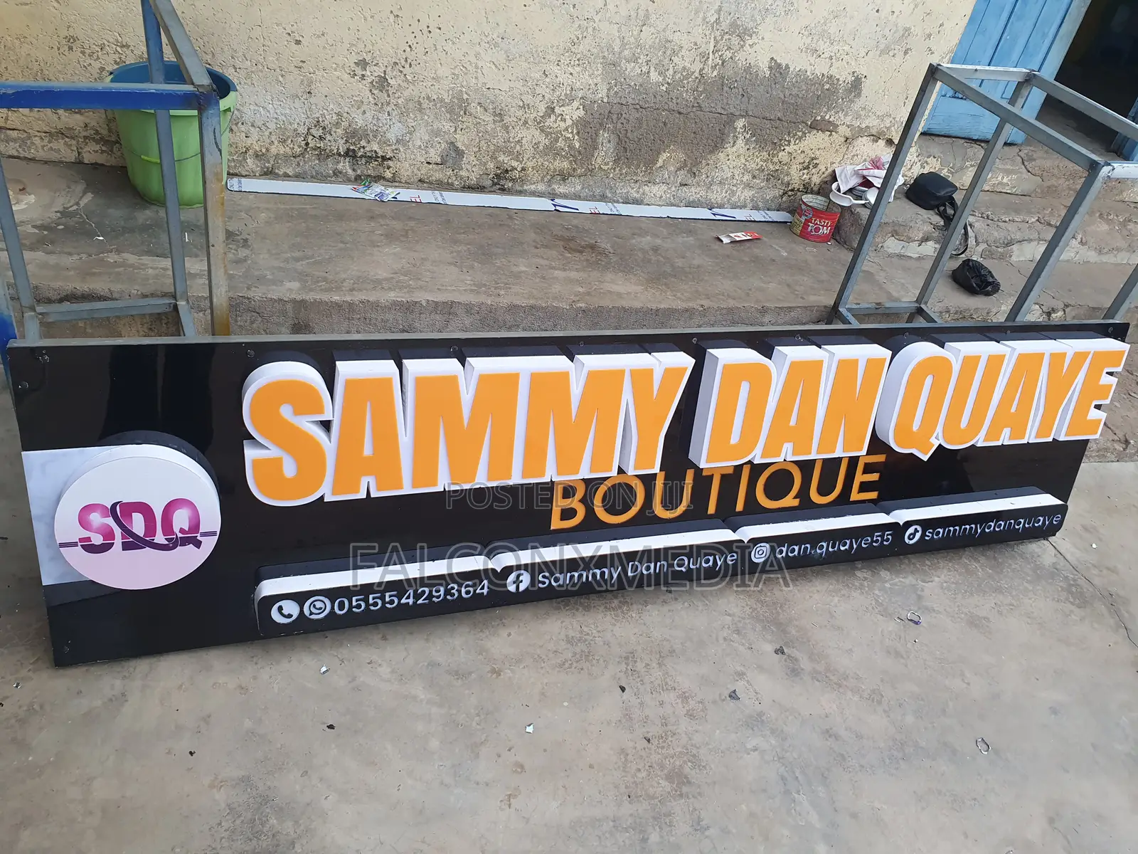 2D 3D Signage | Pylons