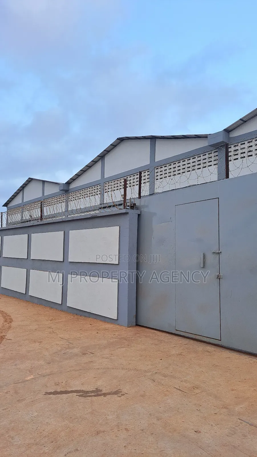 1000 SQM Warehouse at Kpone Barrier