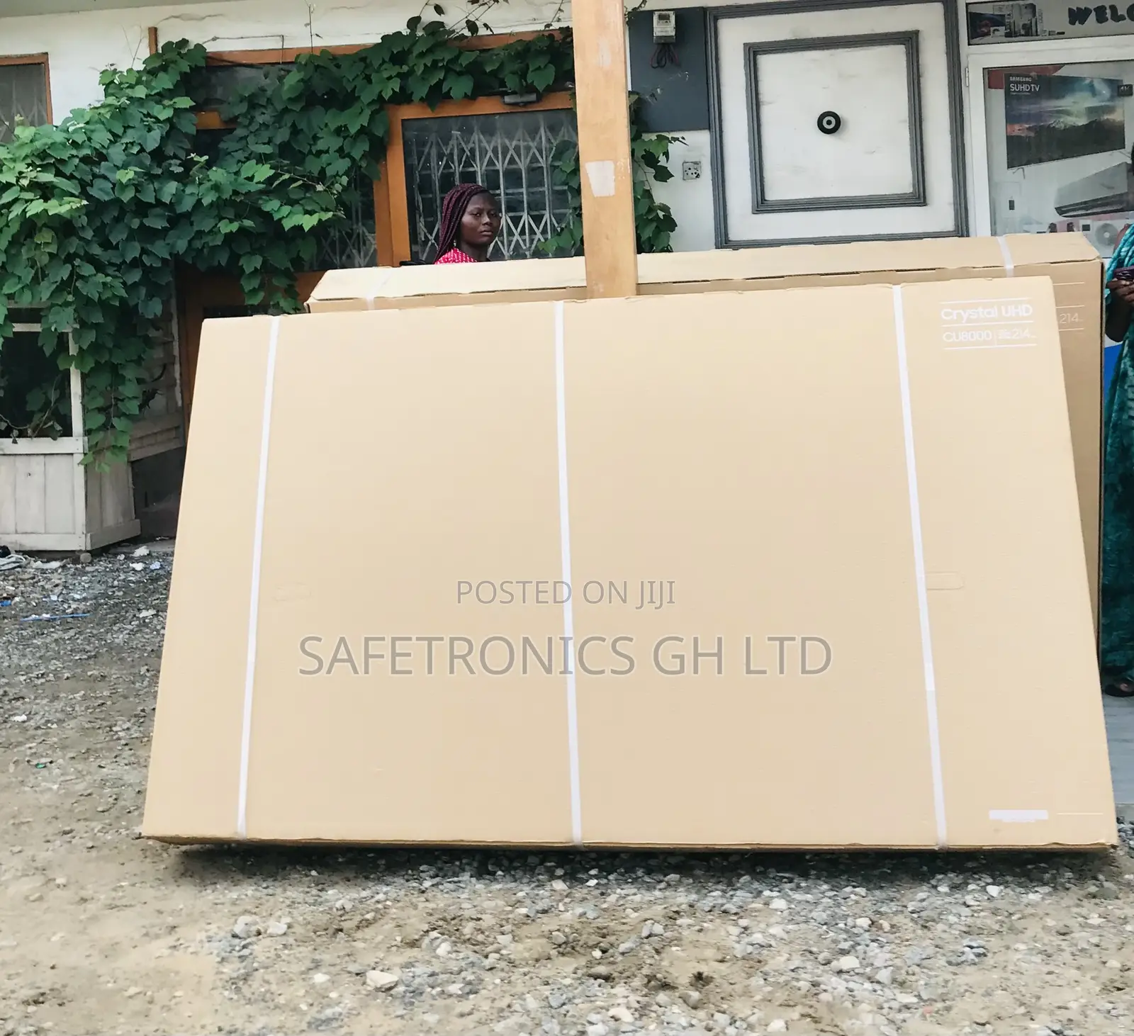 Samsung 85”Qled Smart UHD Crystal Q60 Tv 
