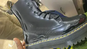 Dr Marten Boot