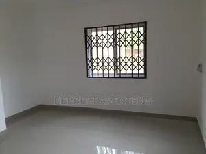 2bdrm Apartment in Danfa for rent