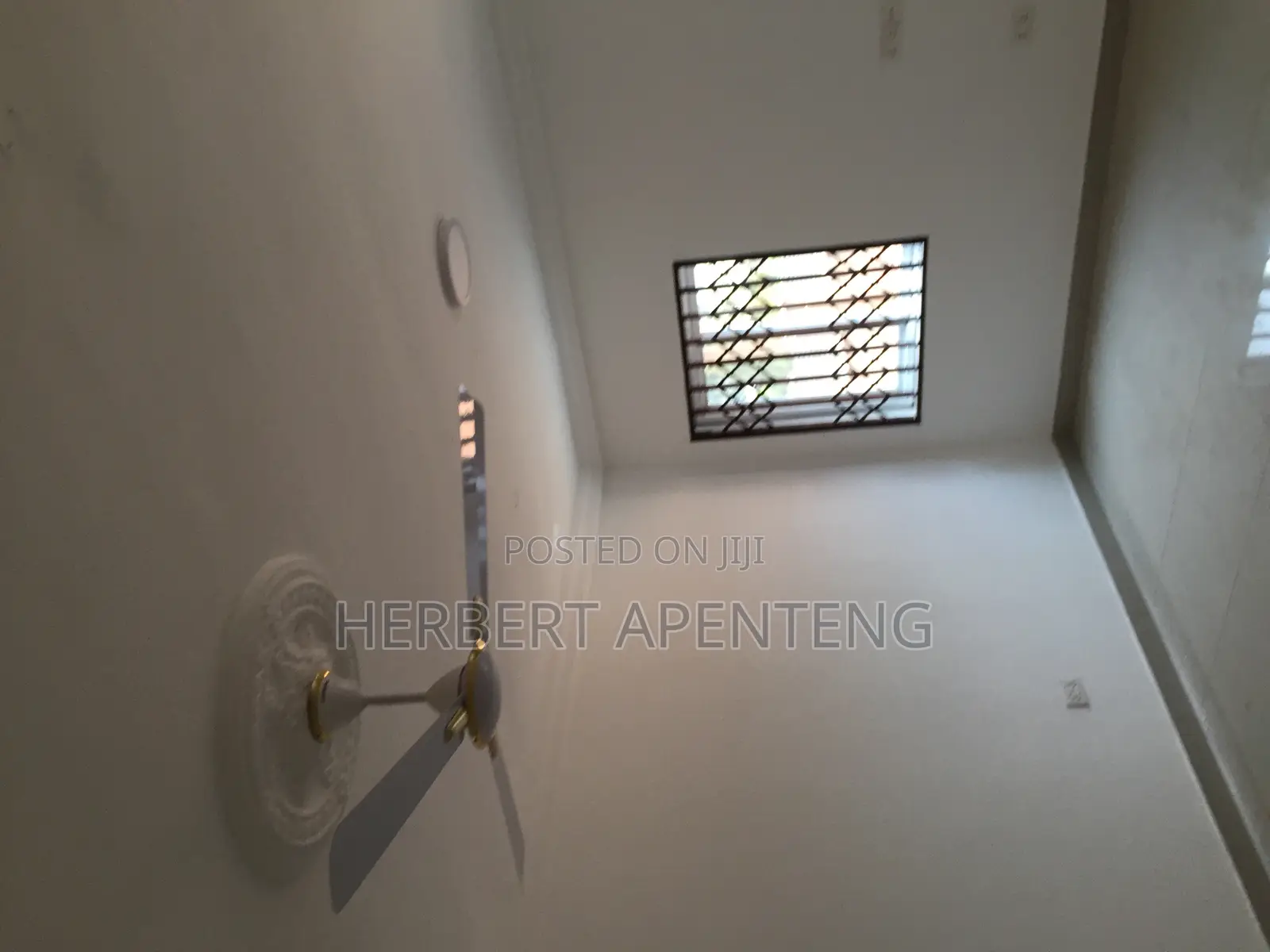2bdrm Apartment in Danfa for rent