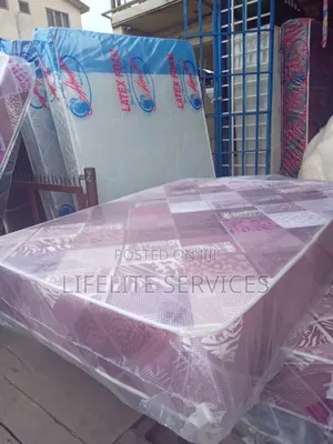 Standard Density Mattress 10" Double Size > Latex Foam