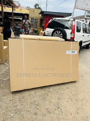UHD Smart Glossy Screen 65”Cu8000 Get a New Samsung Tv